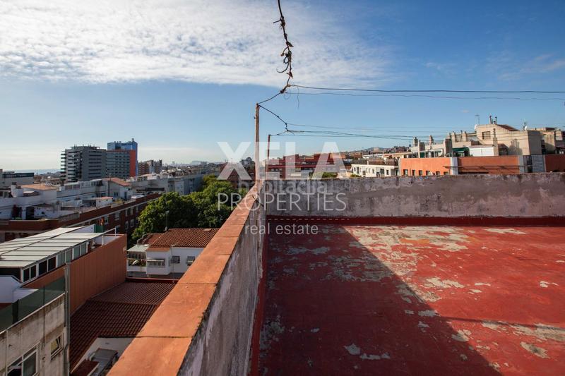 Foto ebe8e34d-077d-433a-bfa8-751dc1478fb3. Attique dans Morera Badalona