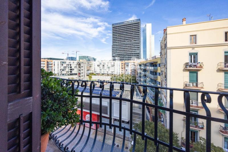 Foto 8869eae9-cfb8-474d-8be6-1052bf8fa62e. Appartement avec chauffage dans Dreta de l´Eixample Barcelona