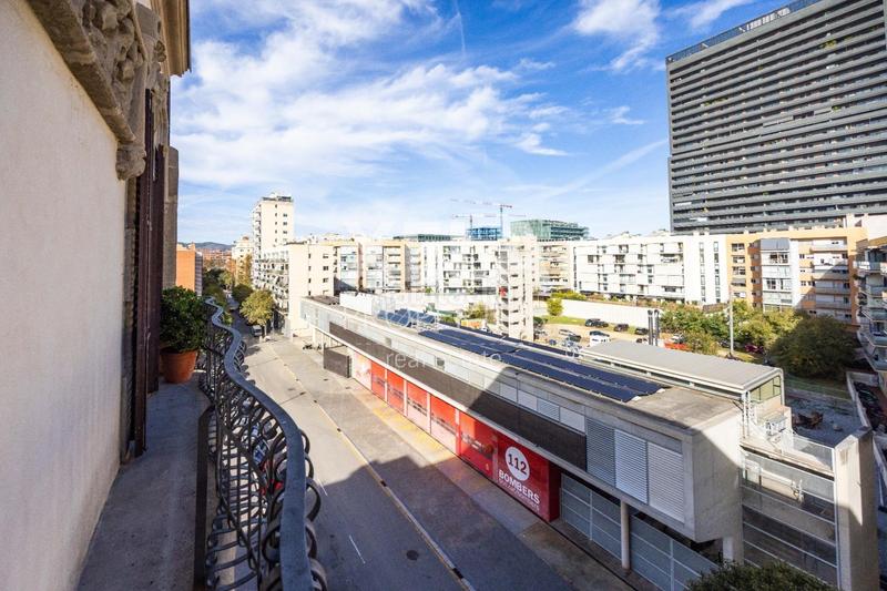 Foto 1b7aceff-8458-4cbc-acc7-6fb03d260860. Piso el Poblenou modernismo y encanto en Poblenou Barcelona