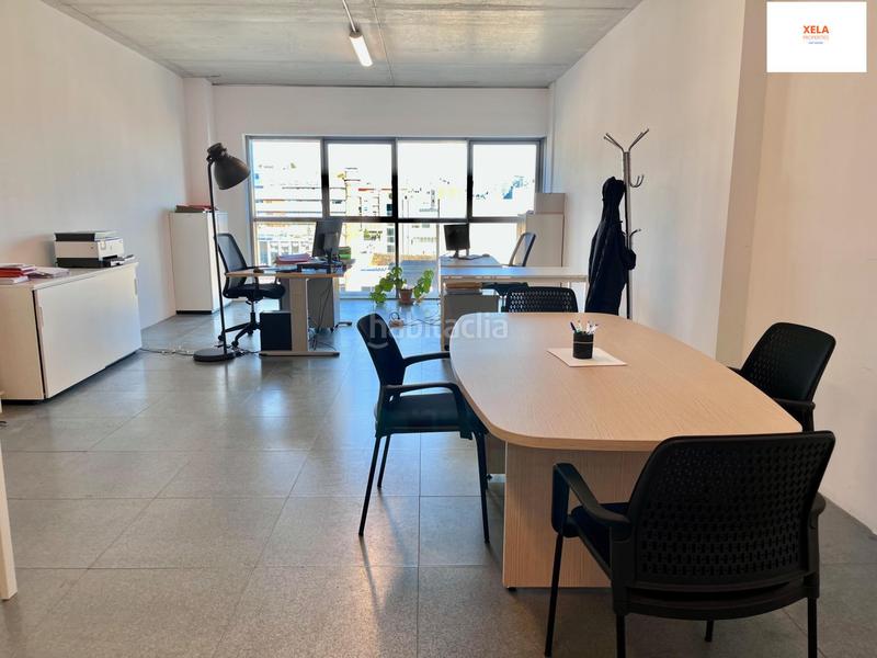 Foto 8d76d404-7a12-4450-ac4f-b14f9d4a160f. Rent office space in calle del doctor trueta 183 in Barcelona