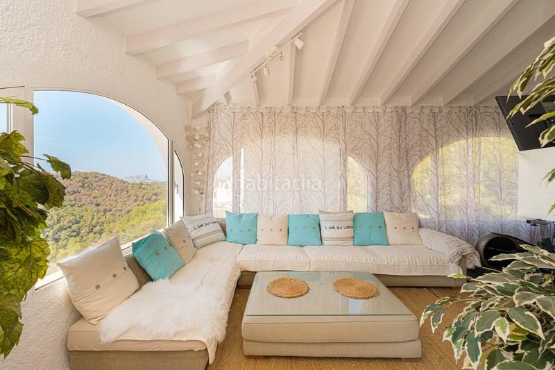 Foto d5e28421-ef99-4c07-b9e9-e78047cb5a16. House with parking in Casco Urbano Moraira