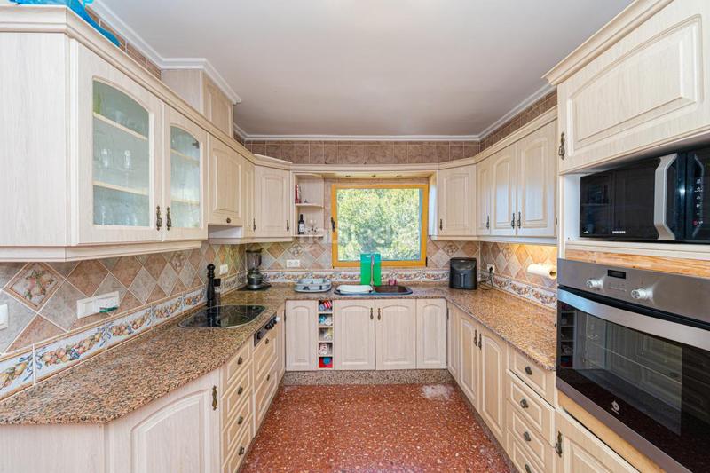 Foto fe1e9ab2-6934-42e9-a052-9943902fa91c. Maison avec parking dans Casco Urbano Moraira