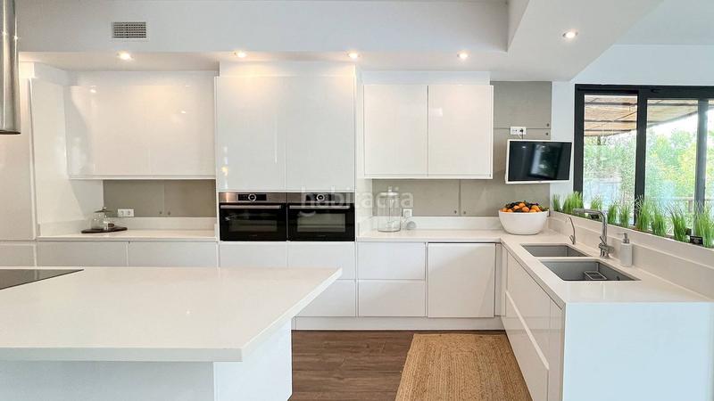 Foto a78da198-e5ef-45a9-a9a2-040a9d00e2f6. Casa in El Montgó Dénia