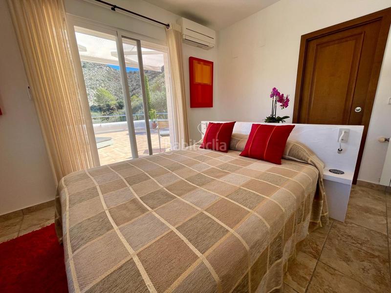 Foto 119a7ccb-328b-495d-a279-a0302bf49a49. Maison avec parking dans Casco Urbano Moraira