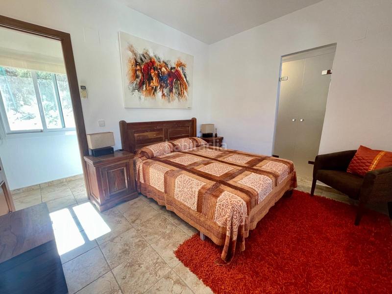 Foto 8e3ed354-b6c4-4130-a378-3a1ccc3dc149. Maison avec parking dans Casco Urbano Moraira