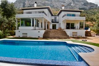 House in Centro Urbano