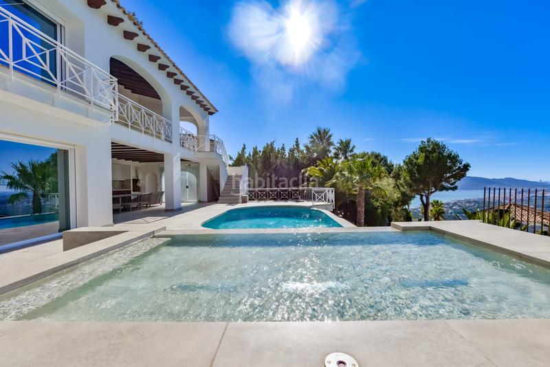 Foto 3dea7f39-66ef-496f-9235-53e9bc995d80. House in Altea la vella Altea