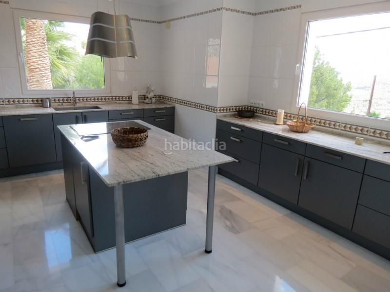 Foto 5572b0de-921a-4414-a229-8e0c9b858f5a. Casa in Oltamar - Cucarres Calp