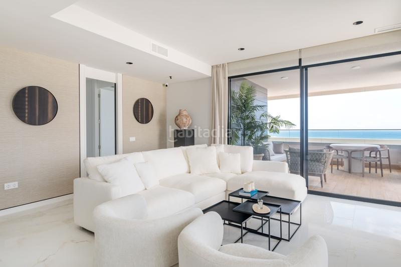 Foto e6ecd2c6-573a-4b4b-a4f4-61d1d7840d24. Apartamento en Playa Poniente Benidorm
