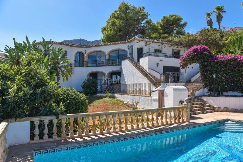 Foto a6b6c8cf-ff7e-4168-8891-a3637d11715b. Casa en El Montgó Dénia