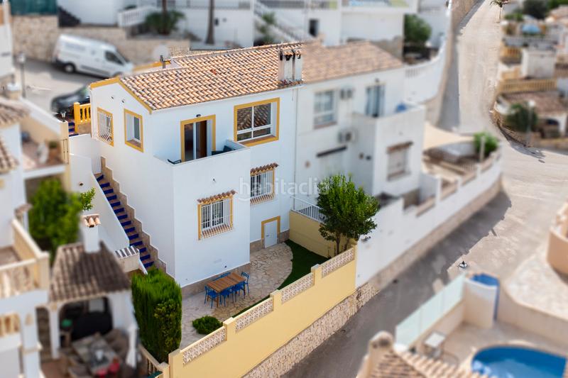 Foto 905bab26-7ba8-4c31-95f3-21652a32cc73. Maison jumelée dans Centro Poble Nou de Benitatxell (el)