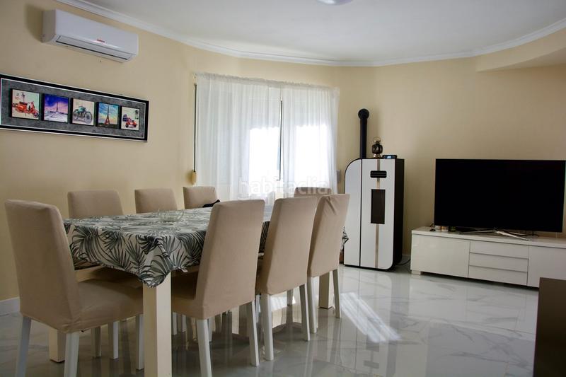 Foto 2a1f932d-c0a9-47f1-aaca-57ef7595639b. Casa amb aparcament a Centro Urbano Dénia