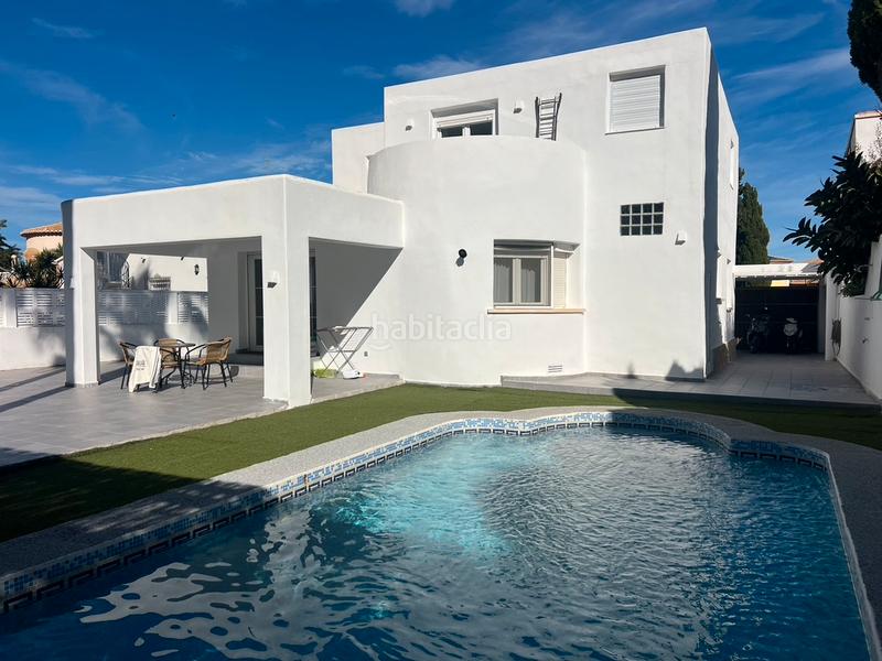 Foto 422b629d-9842-48df-bd11-bd15f33b1383. Maison avec parking dans Centro Urbano Dénia