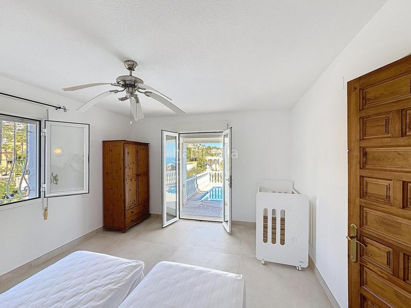 Foto ee95fb93-7237-4398-bec8-2350cff992b8. Casa in Centro Poble Nou de Benitatxell (el)