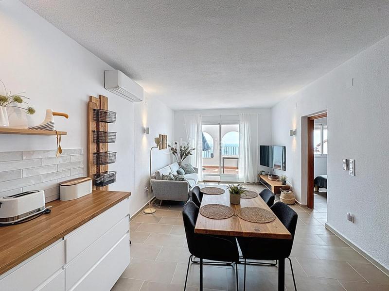 Foto 9e3fb734-a8bc-4079-bccc-6157291cbc8b. Piccolo appartamento in Centro Poble Nou de Benitatxell (el)