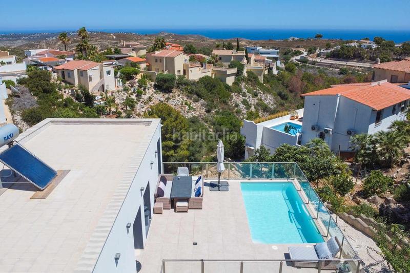 Foto 6b9d66b7-7a72-483e-9ec2-2bea03dc7c15. Casa en Centro Poble Nou de Benitatxell (el)