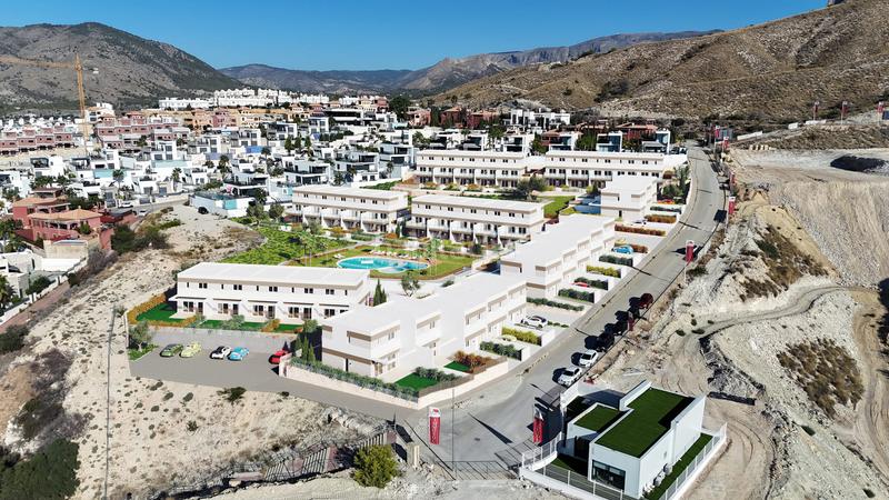 Foto 6dab91b3-bd60-4a99-8890-96ddbafbbb04. Maison jumelée dans balcón de Finestrat-terra marina Finestrat