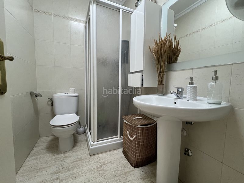 Foto acd2ea3e-9549-4485-8d6c-f9d2e1d527a5. Casa adossada amb aparcament a Centro Urbano Dénia