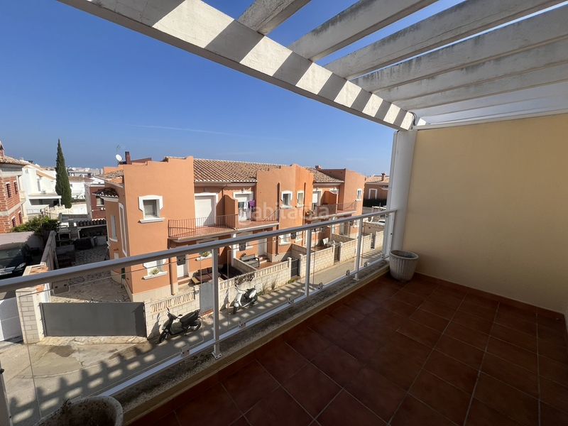Foto b7bea73b-b193-4163-8bdb-5885666db4e0. Casa adossada amb aparcament a Centro Urbano Dénia