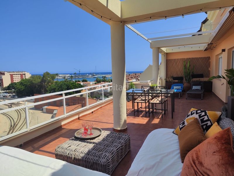 Foto 4a5adbbe-975c-4ffb-a532-d6fa536f2aaf. Apartament amb aparcament a Centro Urbano Dénia