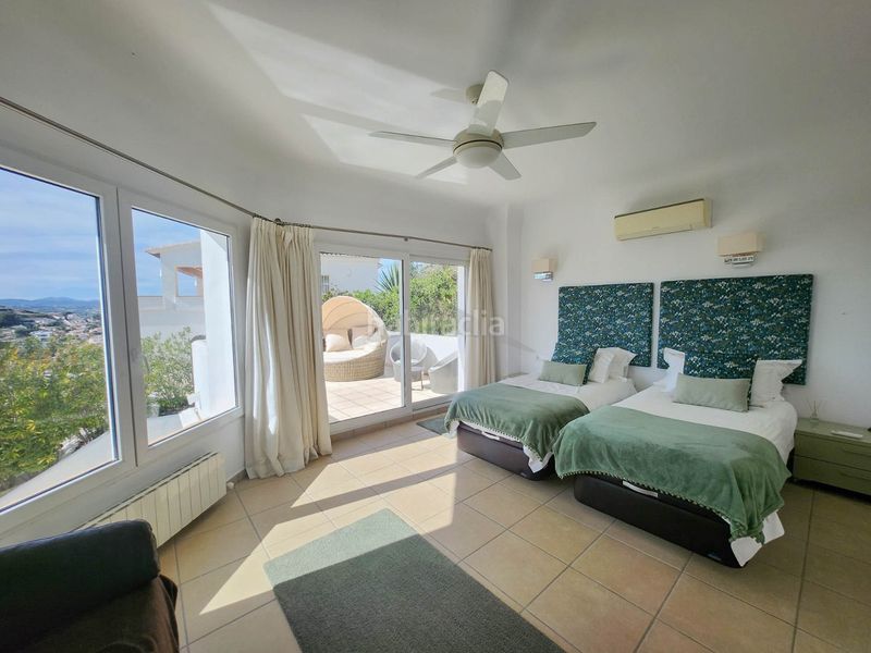 Foto 5e8e6ab7-7a9c-448e-8383-bc997fb9a0dc. Casa a Casco Urbano Moraira