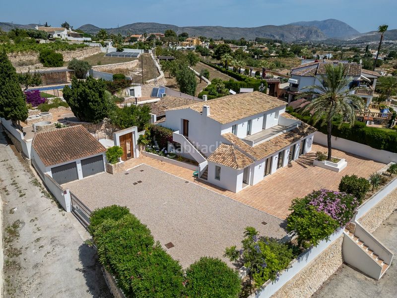 Foto 6facf922-a298-4b92-a9a3-cbd2629e91b3. Casa a La Fustera Benissa
