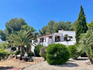 House in Casco Urbano