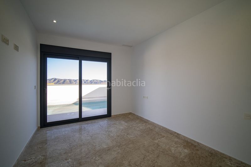 Foto cb84a288-be0c-4b33-b78b-88fec92aa8bf. Casa a Coloma Nucia (la)
