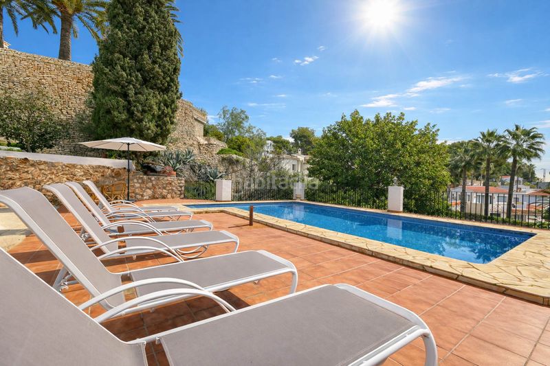 Foto e2fb8da5-566d-40ee-ab66-7ffd37dba23a. Casa a Casco Urbano Moraira