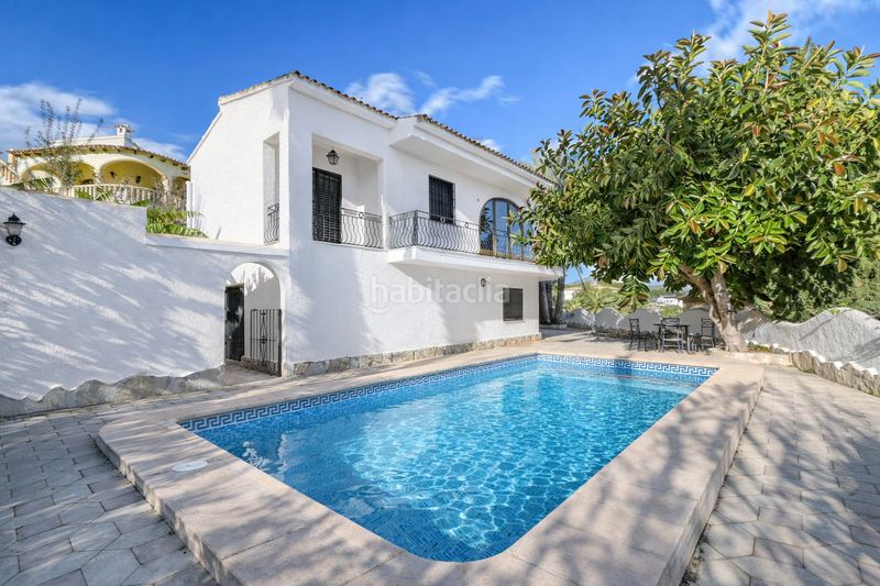 Foto fef9ce81-84c7-4476-91b6-9583cf19ed4c. Casa a Casco Urbano Moraira