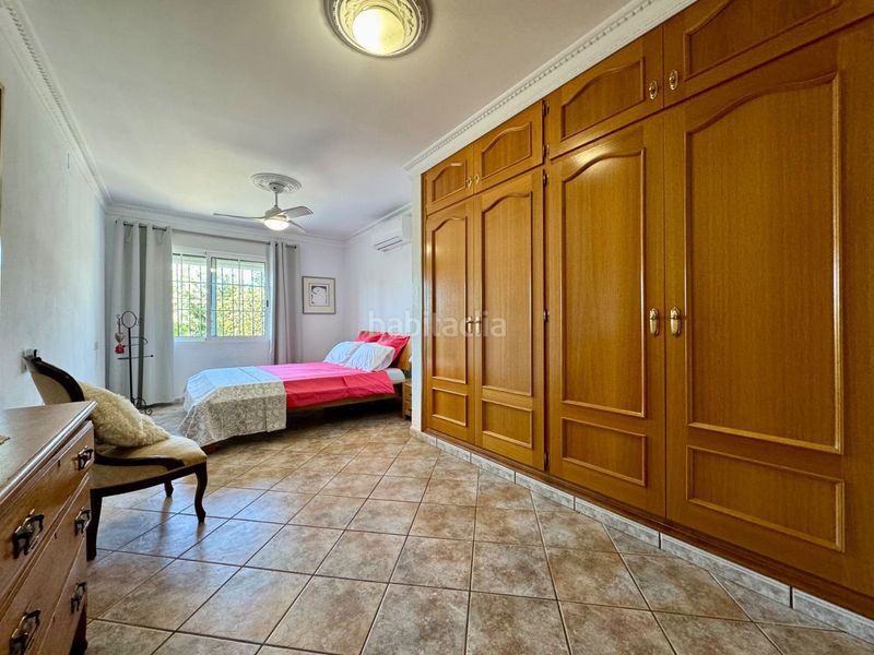 Foto 40b085c9-e238-4f69-9ab3-8d986c9bc9ff. Casa amb aparcament a Centro Urbano Dénia