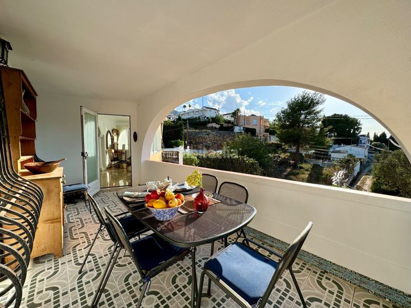 Foto 583956a8-7ad8-4e34-a9be-0e13dbd453d9. Casa amb aparcament a Centro Urbano Dénia