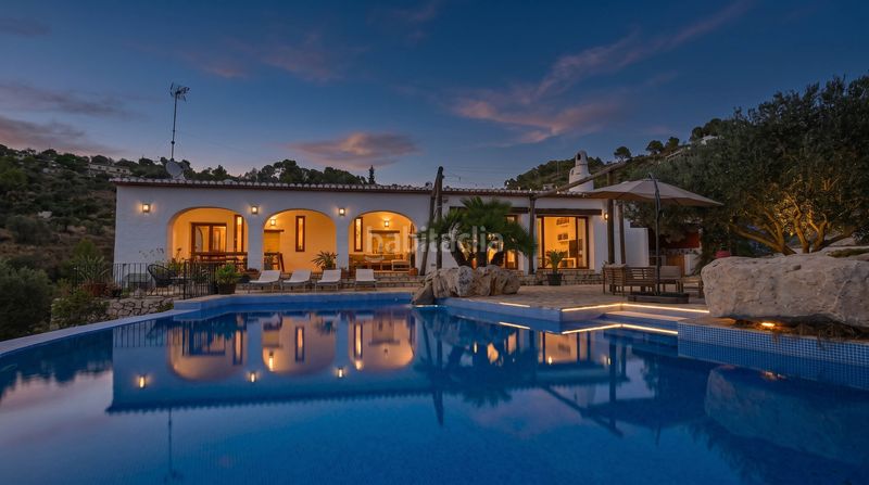 Foto 0d0da861-d3dc-4193-aabd-c7d232bd139b. Country house in Benissa pueblo Benissa