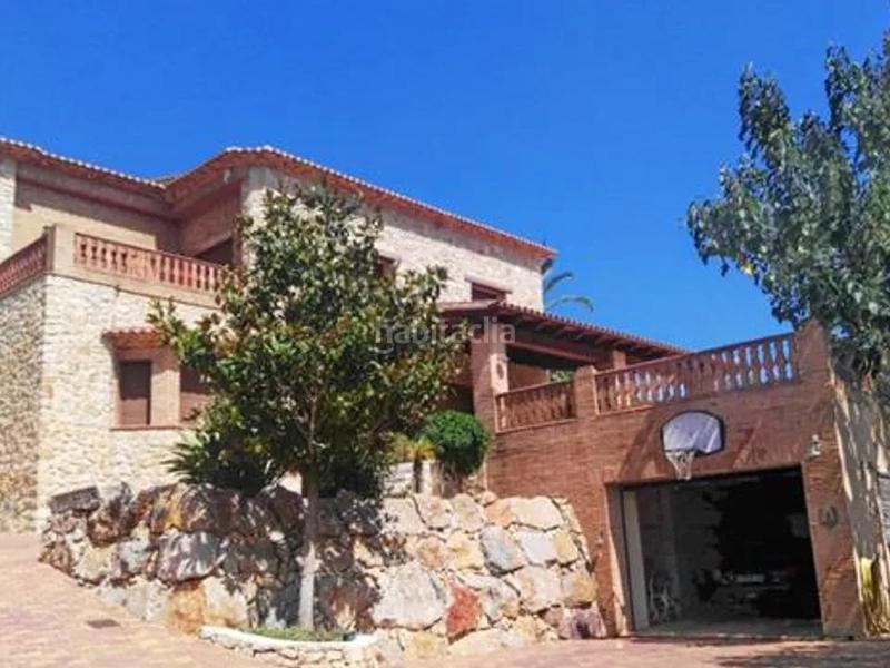 Foto 6cbb87eb-3921-4c9b-a638-8cc013e82ea0. Country house with parking in Las Rotas / Les Rotes Dénia