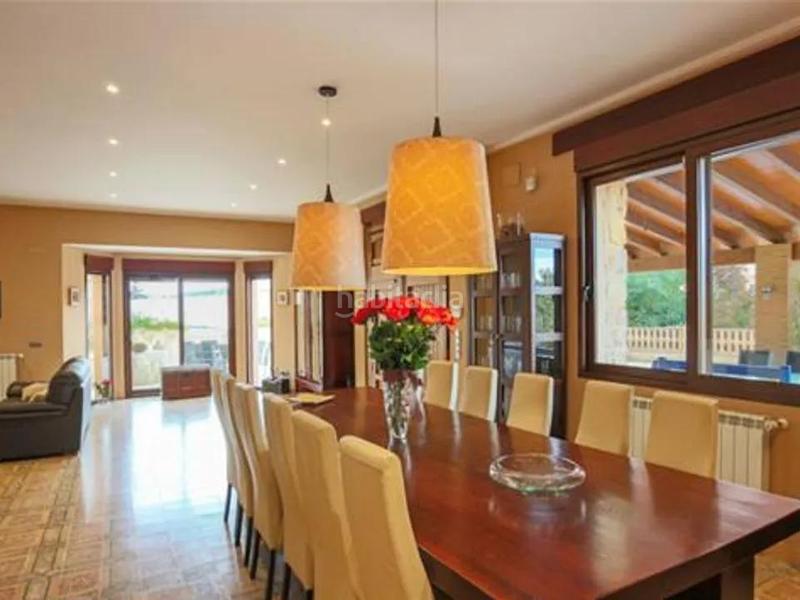 Foto d7c8215b-774b-4576-b2fa-4fefe88b2a6b. Country house with parking in Las Rotas / Les Rotes Dénia