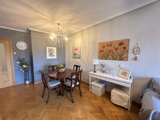 Location Appartement  Oriana. Piso en alquiler en calle oriana