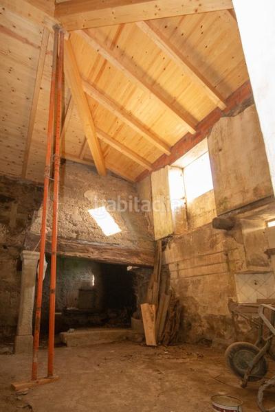 Foto 44d2fb03-c2e1-41d2-8e17-2bb8e7dfbbdb. Chalet avec parking dans Laracha