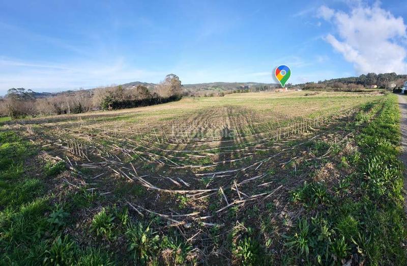 Foto 8146dc95-5b2d-48ca-9436-13201e0b714d. Chalet avec parking dans Laracha