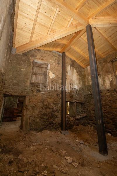 Foto c7e091e1-97e1-4090-b54e-fc7732413317. Chalet avec parking dans Laracha