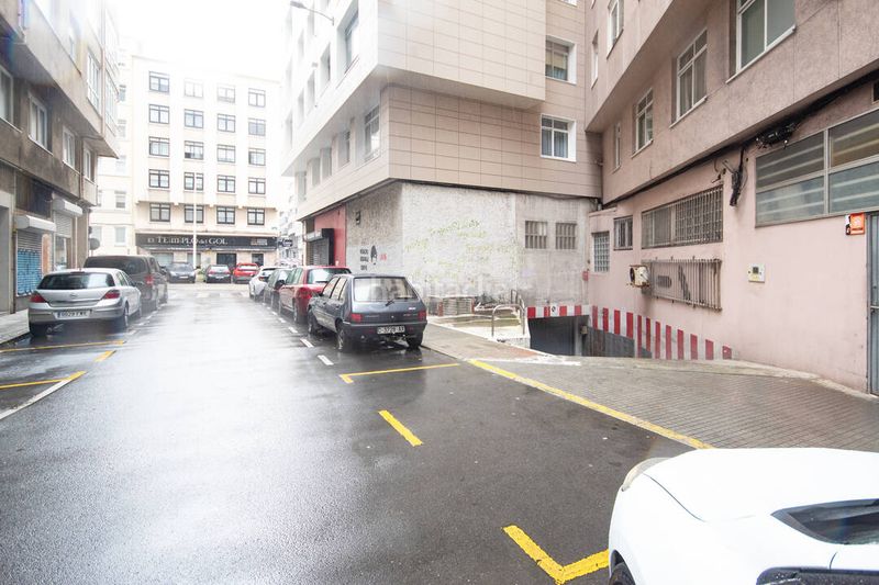 Foto cc18228c-0855-40f1-b373-198593dccd2c. Aparcament cotxe a Riazor - Visma Coruña (A)