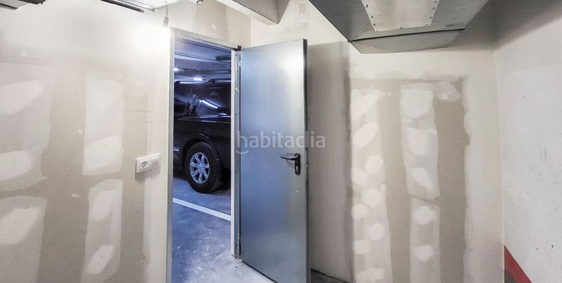 Foto 8d57fc0a-c962-4004-835b-c813da28768b. Parking coche en Riazor - Visma Coruña (A)