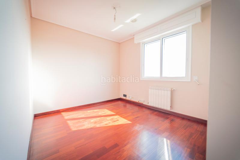 Foto 8c96f2f3-cb36-4710-b448-403b491cc620. Appartement avec chauffage parking dans Zona Ultramar Ferrol
