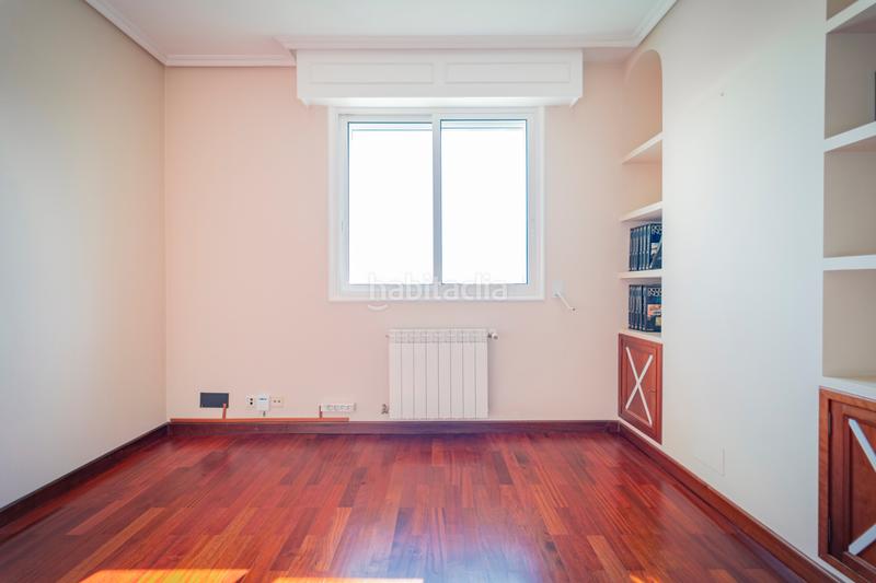 Foto a5161c8a-fd3d-4749-b008-a7db682df790. Appartement avec chauffage parking dans Zona Ultramar Ferrol