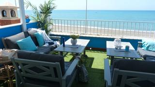 Casa adosada en Chilches. Adosado en chilches