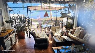 Casa adossada a Chilches. Adosado en chilches