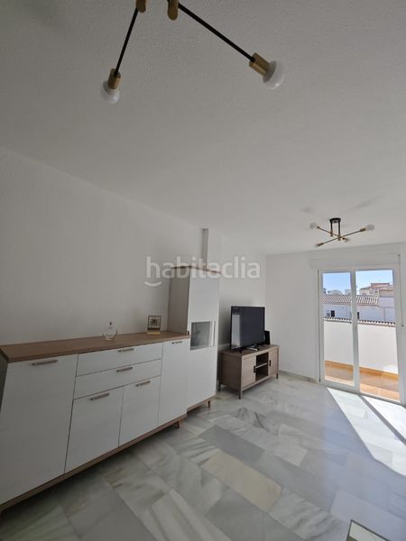 Foto 96076fa4-99cc-4114-8a0e-b2cafd5ce1ae. Àtic a calle azucarera 15 a Paseo Marítimo de Levante Torre del Mar