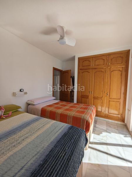 Foto e5d7856e-26a6-437b-a356-6ad01ed5ca7f. Àtic a calle azucarera 15 a Paseo Marítimo de Levante Torre del Mar