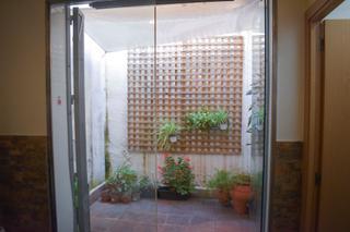 Transfer Business premise in Centre. Local en traspaso en garriga