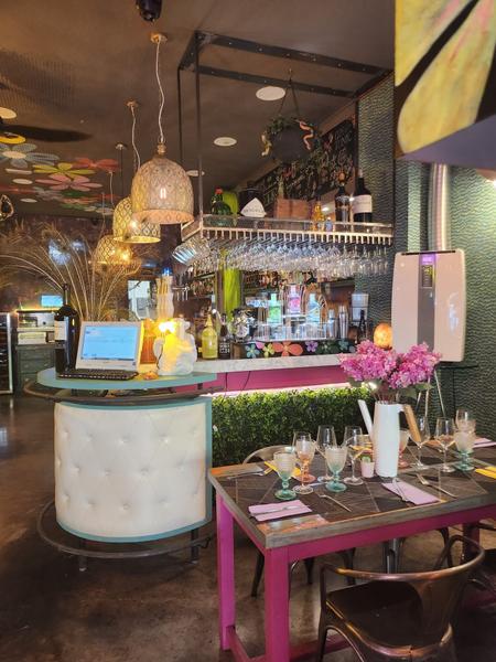 Foto 253d527c-d2df-4b82-bac7-f1e5534f4d0f. Traspàs local comercial a Can Llong Sabadell