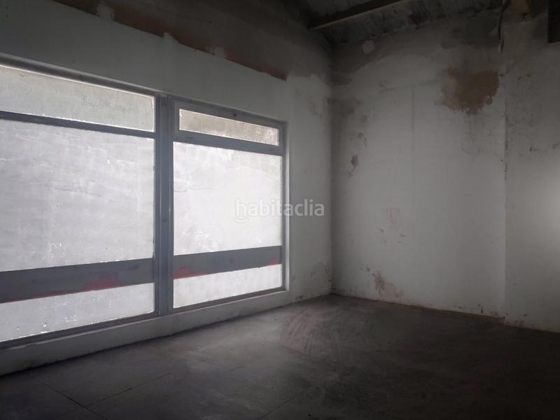 Foto 825919e8-88b7-4b10-ac62-ffe3f73d6338. Nau industrial a Ca n'Aurell Terrassa